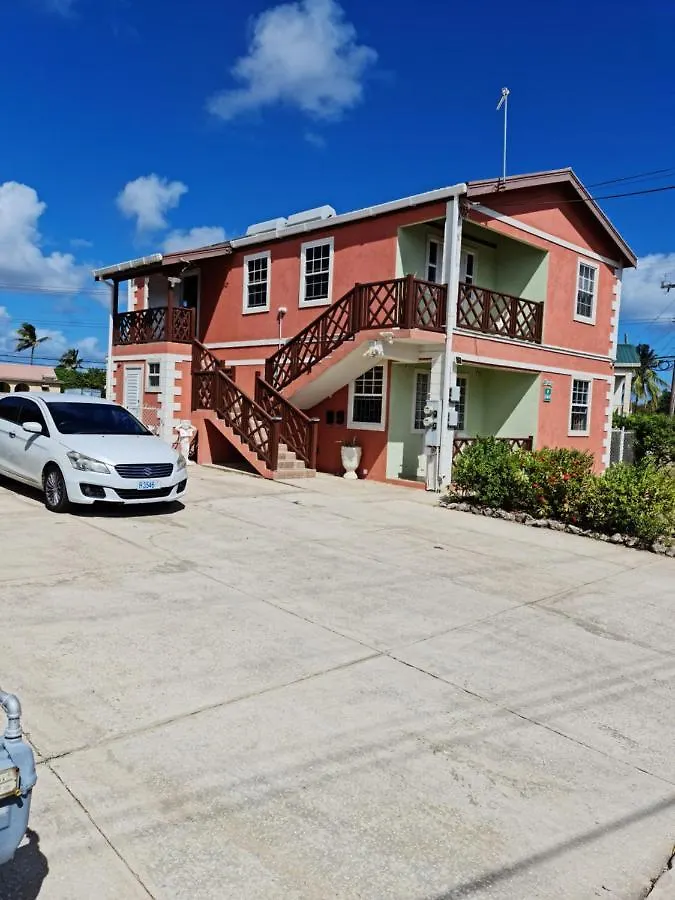 Breezy Apts Saint Philip 0*,